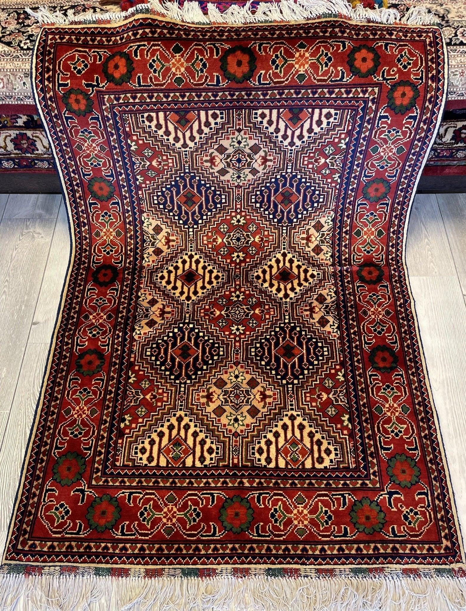 Afghani Yusuf Bayi Ghazni Wool Area Rug 3'4” X 5’
