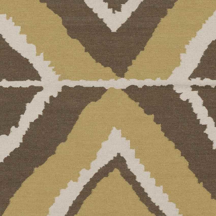 Aguilar Global Ivory/Brown Area Rug