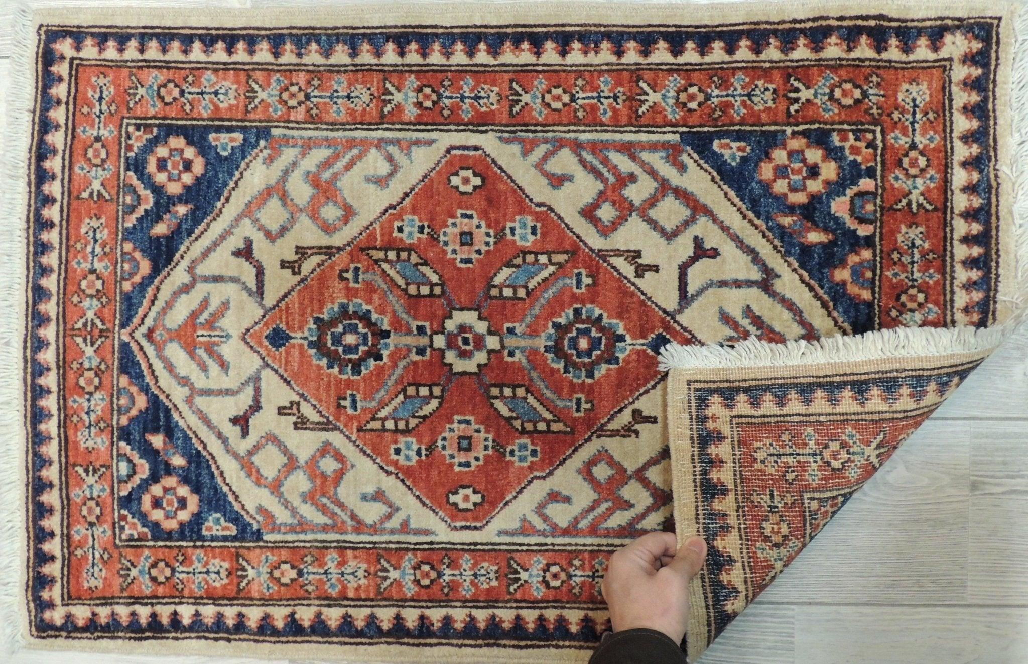 Beautifull Hand Knotted Small Display/mat Rug 24''X38''
