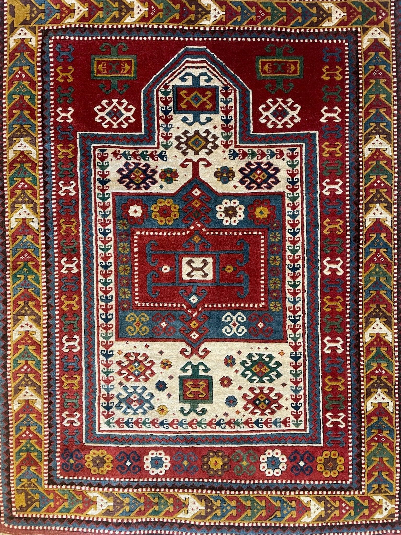 Exquisite Handmade Oriental Caucasian Rug 5'7''x4'3''