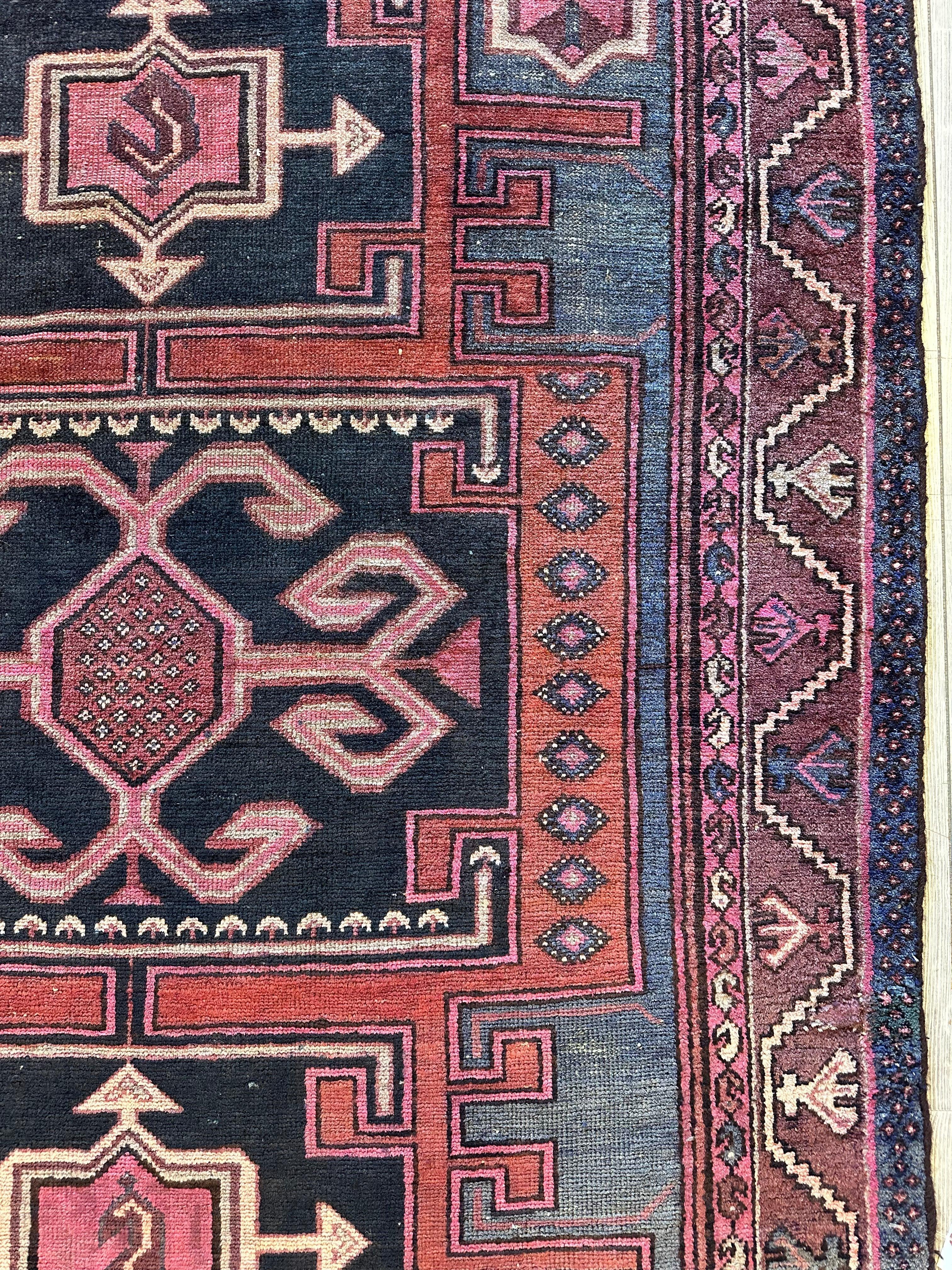 Fine Vintage Persian Hamadan Rug 4’5” x 6’1”