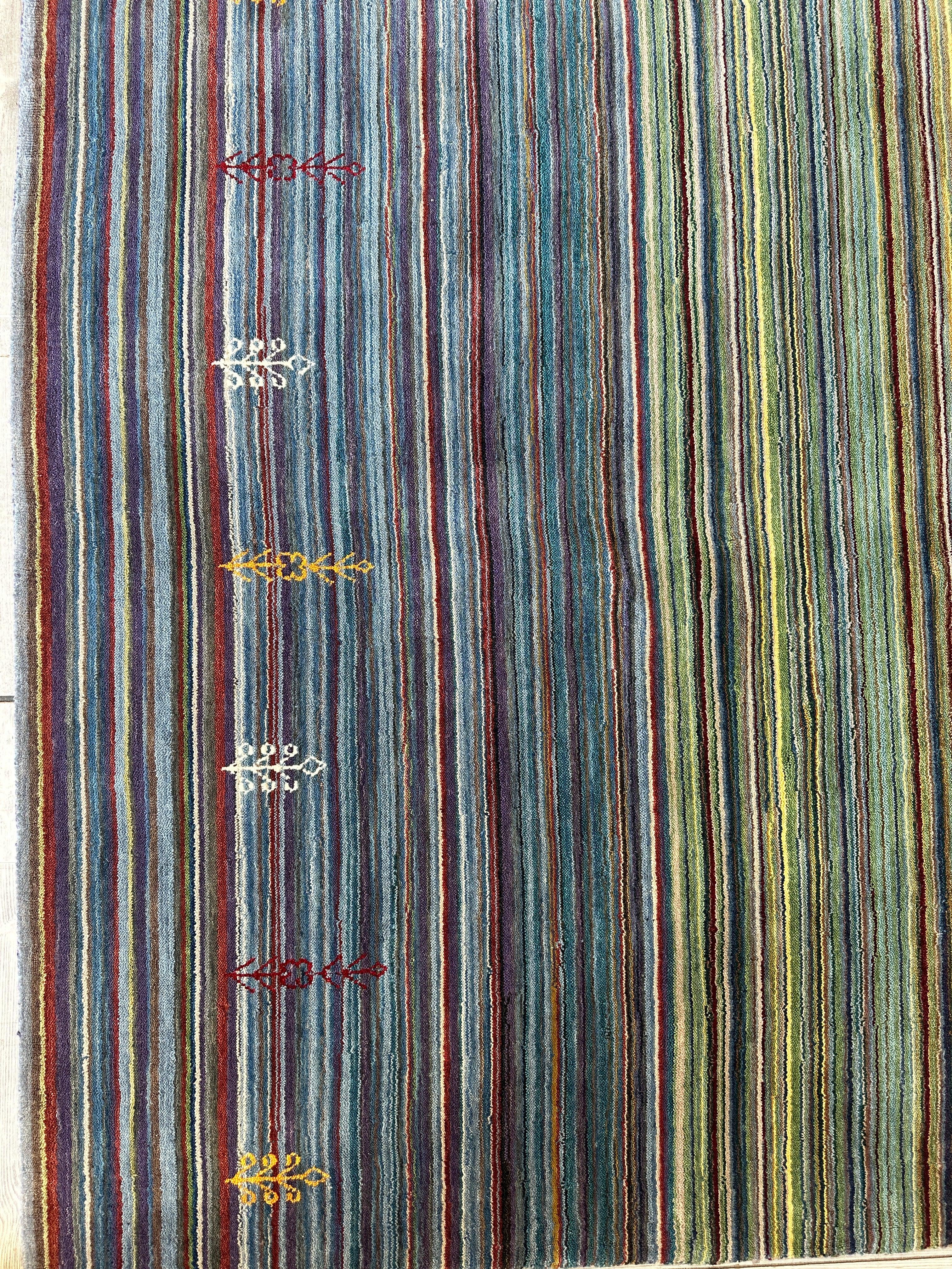 Hand-Woven Indo-Gabbeh Rug 4’10” x 6’10”