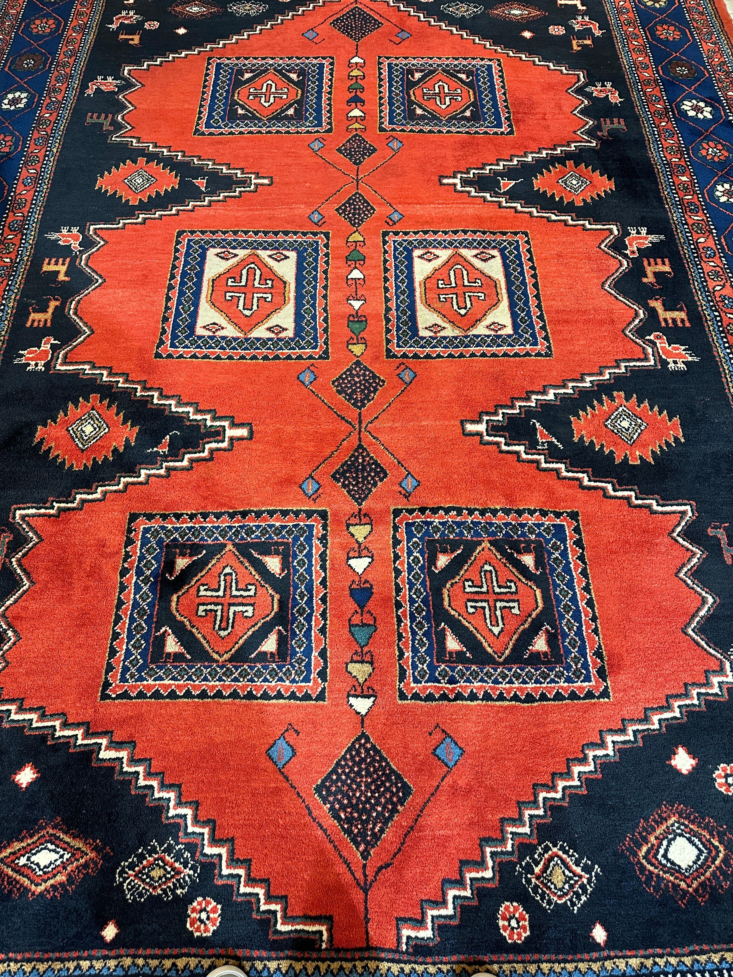 Vintage Hand-knotted Persian Viss Wool Rug 8’4” x 11’10”